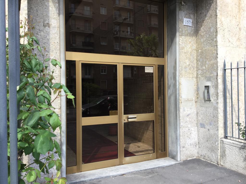 Niguarda Bicocca Flat Apartment Milan Bagian luar foto