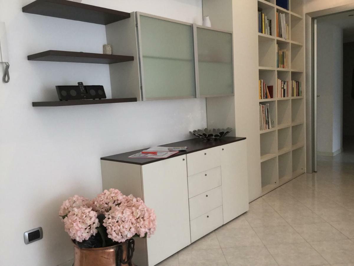 Niguarda Bicocca Flat Apartment Milan Bagian luar foto